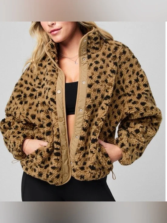 Fabletics Tahoe Teddy Jacket XS NWT - Picture 4 of 4